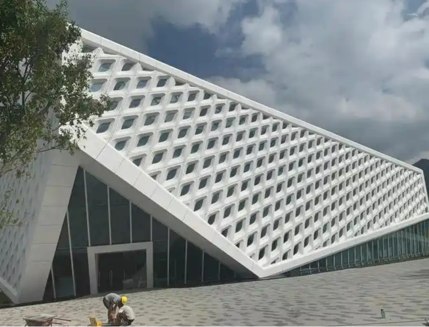 UHPCװ�ι���